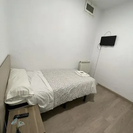 Auberge de jeunesse Hostal Montserrat Peñaranda de Bracamonte