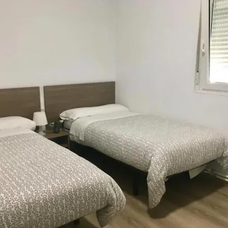 Auberge de jeunesse Hostal Montserrat *