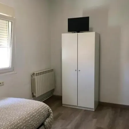 Auberge de jeunesse Hostal Montserrat *
